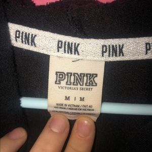 Black & White Victoria’s Secret PINK Hoodie! 🖤